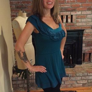 Assymetrical Teal Top H&M